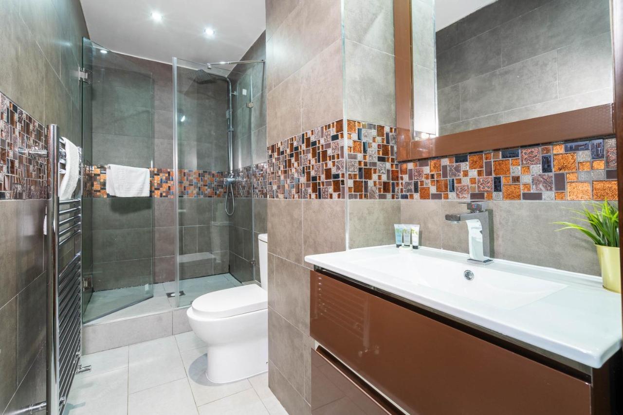 Haus Luxury Apartment - Perry Barr - Parking - Smart Tv - Wifi - Top Rated เบอร์มิงแฮม ภายนอก รูปภาพ